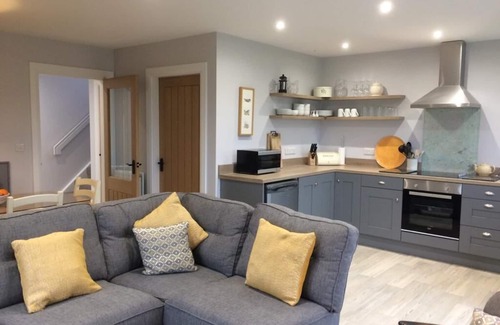 Castlewellan Casa | Gromoth Mountain View Cottages - Lichen Cottage