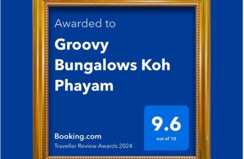 Ranong Chalet De Esquí | Groovy Bungalows Koh Phayam