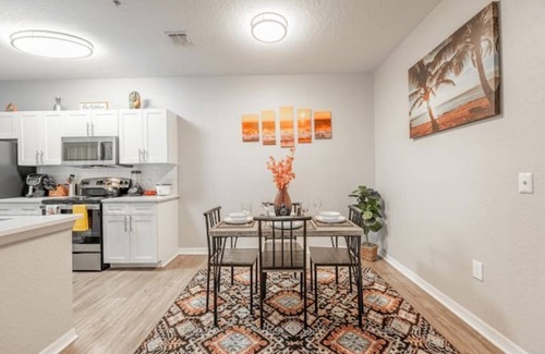 Metro West Apartamento | Groovy King Bed 1 Bedroom Apartment in Orlando