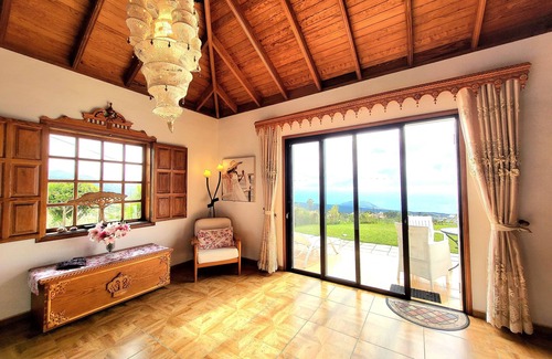Tajuya Casa | Großzüg. Casa con vistas panorámicas del mar, la montaña y el valle + apartamento opcional