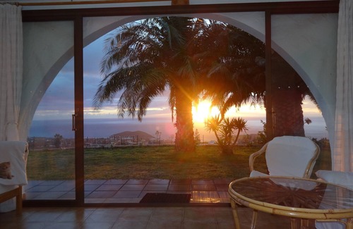 Tajuya Casa | Großzüg. Casa con vistas panorámicas del mar, la montaña y el valle + apartamento opcional