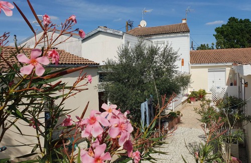 LʼAiguillon-sur-Mer Casa | Apartamento en planta baja en el centro, cerca de la playa y comercios