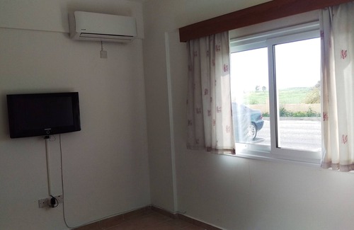 Trikomo Apartamento | Apartamento de 1 dormitorio en planta baja en el norte de Chipre, cerca de Long Beach e Iskele