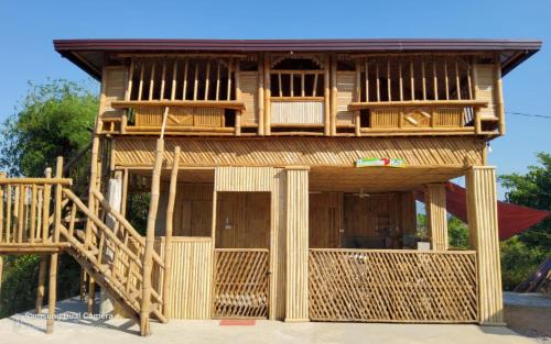 Pulot Casa | Ground Floor Air-conditioned Room in the Family Hut Bamboo House
