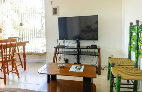 Bracui Apartamento | Ground floor apartment in condominium, club, beach, sea, restaurants and amenities