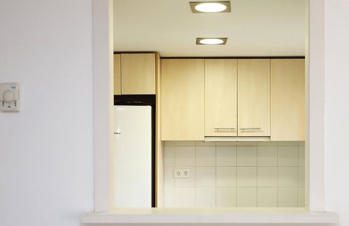 Torredembarra Apartamento | Apartamento en planta baja a 80m de la playa con piscina y WiFi en Torredembarra