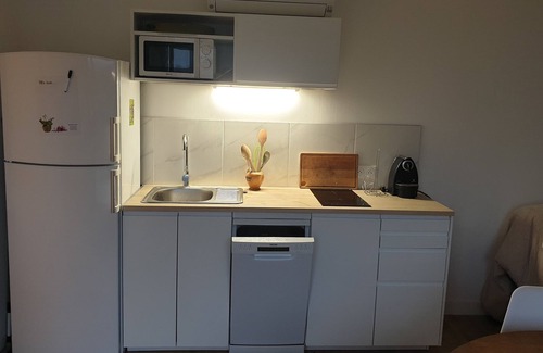 Grossa Apartamento | Apartment ground floor stone villa terrace 15 minutes from the beaches