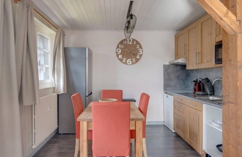 Chatel Apartamento | Ground floor, balcony, parking, tv, 54m², Châtel