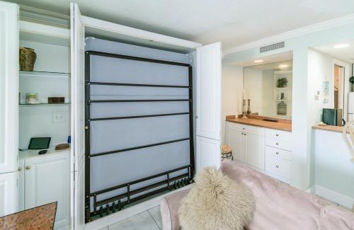 Sawgrass Apartamento | Ground Floor Convenient Gated Condo At Beach Sawgrass - Pet Friendly!