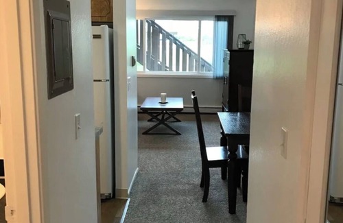 North Star Apartamento | Ground Floor End Unit in Midtown Anchorage
