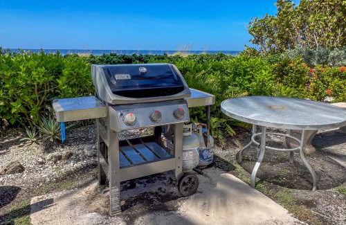 Longboat Key Apartamento | Ground Floor, Ocean View!
