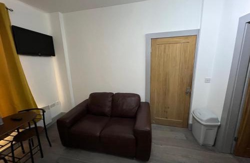 Warrington Apartamento | Ground Floor Two Bed Cairo Street