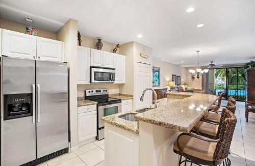 Coco Apartamento | Ground-Floor Unit in Front of Lazy River Pool at Pacifico in Coco