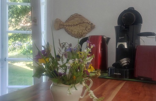 Dollern Apartamento | Ground-floor vacation apartment, quiet, lovingly furnished, thatched roof - Ferienwohnung Maaß