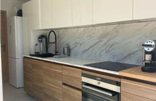 Tourrette-Levens Apartamento | Ground floor with pool 30min Nice/ 45min Monaco and Beach, perfect for family.