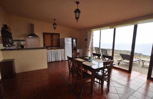 Valverde Casa | Casa terrera con espectaculares vistas al mar y con mucha tranquilidad