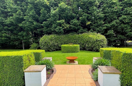 Robertson Casa | Grounds of Robertson. Stylish and Exclusive.