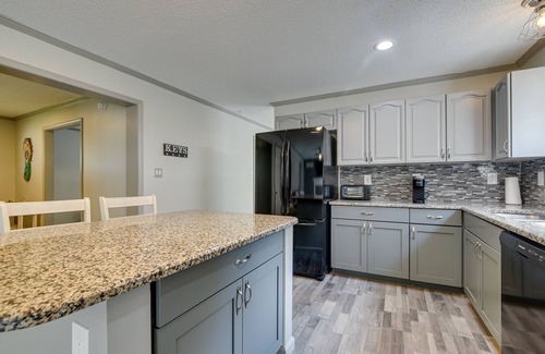 Socastee Casa | Group-Friendly Myrtle Beach House w/ Deck