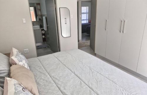 George Casa | Group House 13 - 1 On York