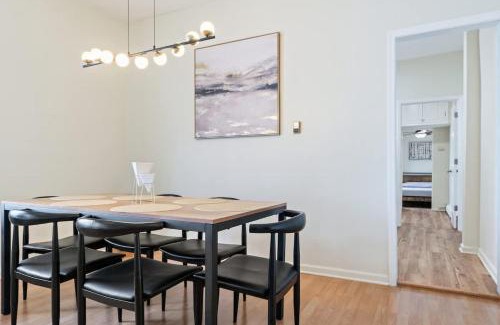 North Bergen Apartamento | Group Retreat 15Min to NYC MetLife Mall FREE Parking