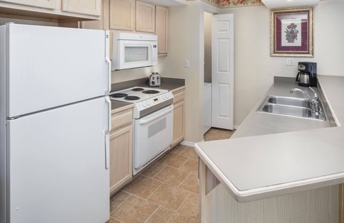 Table Rock Hotel | Group Vacation! 2 Great Units w/Kitchens, Near Hollywood Wax Museum Branson