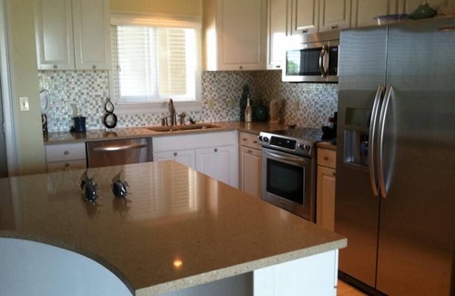 Mexico Beach Condominio | Condominio de lujo / deslizamiento de barco / piscina / 2BD-2BA / Muelle de pesca