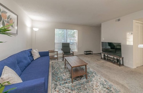 St. Andrews Apartamento | Grove 916 · Cozy 1 Bdrm 2 Beds Columbia Apt
