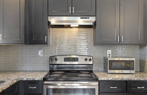 Coral Way Cabaña | Grove/Gables New Cottage