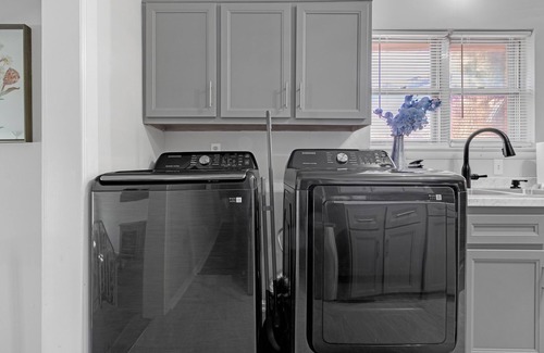 Whitehaven Casa | Grove Oasis