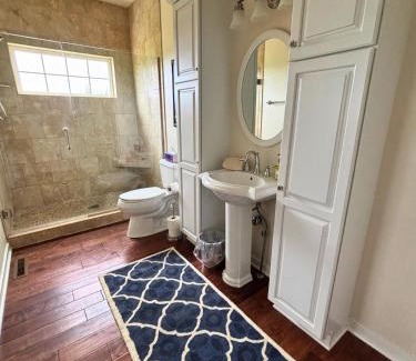 Baileys Harbor Casa | Grove Road Home - Private 5 Acres, Fire Pit, Spacious Retreat, Dog-F