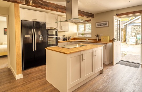 Graythwaite Casa | Grubbings - sleeps 10 guests in 5 bedrooms