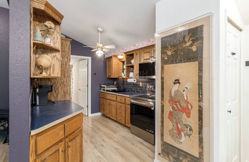 Glenville Casa | Grumble Grove – A Cozy Treehouse Retreat Near Lake Glenville