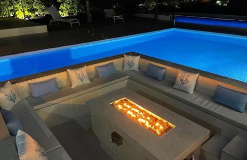 Adeje Villa | GS Luxury Villa Andrea, quiet luxury, sunset with sea views