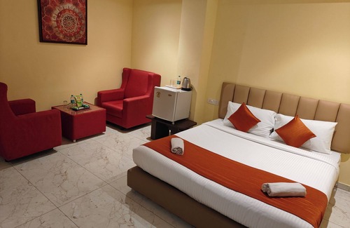 Alwarpet Hotel | GT Chamiers Park-Nr Apollo Cancer Centre