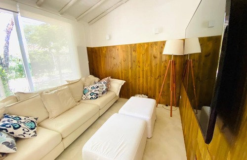 Guaeca Casa | Guaecá · Nova Alto Padrão - 4 suites, aire + piscina + espacio