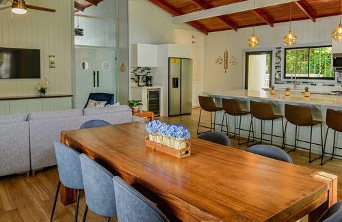 Curubande Casa | Guana Getaway is a peaceful retreat minutes from all Guanacaste has to offer!