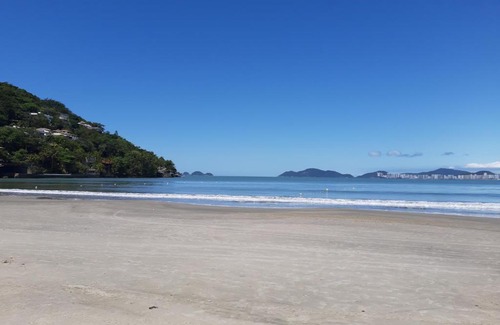 Asturias Apartamento | GUARUJÁ ASTURIAS, LAZER COMPLETO, AR CONDICIONADO E VARANDA GOURMET