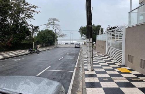 Tombo Apartamento | Guarujá - Tombo - Pé na Areia