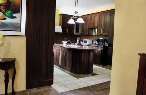 San Pedro de Macoris Villa | Villa Agapito GuavaBerry-JuanDolio 5BR 6Bds 12Pax WiFi-BBQ-PrivatePool