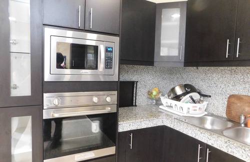 Guayaquil Casa | Guayaquil Casa amplia en sector privado muy seguro y comercial, villa 4 bedroom