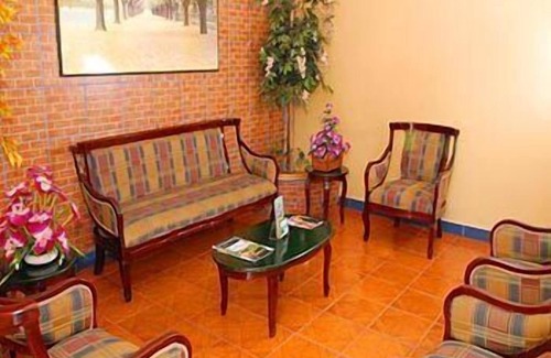 Guayaquil Hotel | Guayaquil Hostel Suites Madrid