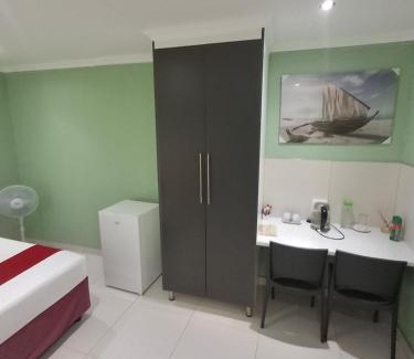 Tonga Casa | Guduza Guest House 02