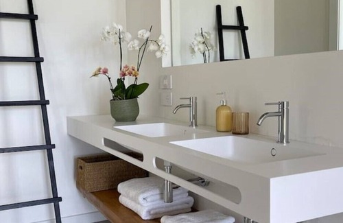 Est Villa | Gwendolyn Suite