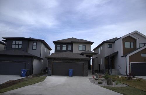 Fort Gary Apartamento | Guest Basement suite in Winnipeg