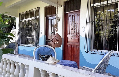 Los Charamicos Apartamento | Guest-friendly budget room near Sosua beach