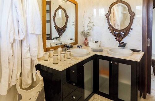 Povoa De Varzim Villa | Guest H4U - Villa Garden & Pool