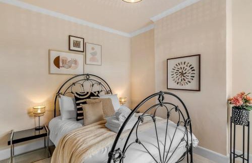 Hopton Casa | Guest Homes - Gorleston Sands Retreat