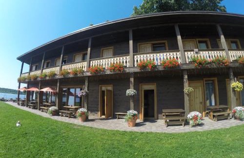 Plavniekkalns Casa | Guest House and camping Jurmala