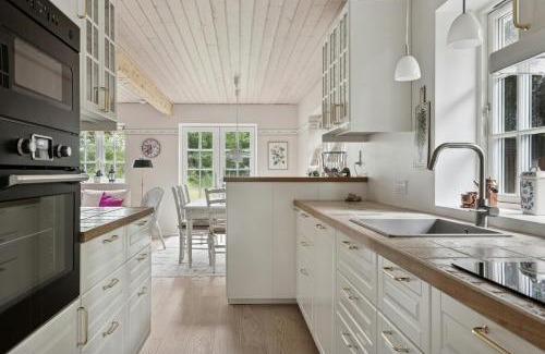 Lolland Municipality Casa | Guest House By Lake And Forest
