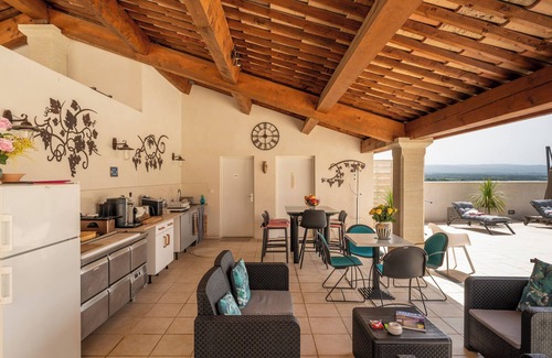 Crillon-le-Brave Apartamento | Casa de huéspedes 'Chambre De La Reine' con vistas a la montaña, Wi-Fi y aire acondicionado